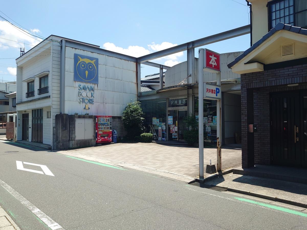 店舗外観です。