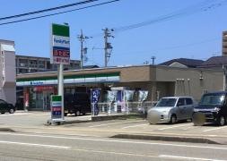 ファミリーマート　金沢泉本町店