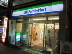 ファミリーマート　宗右衛門町店