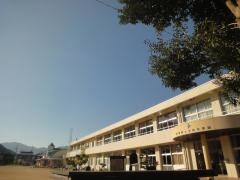中央小学校