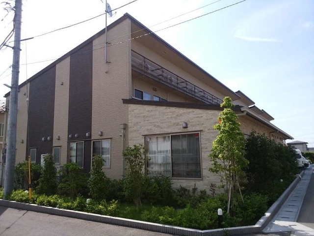 ローゼンホーム上山 1号館 施設外観
