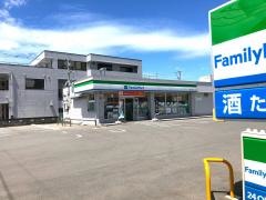 ファミリーマート　二の宮四丁目店