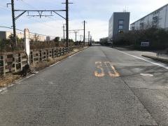 「いすゞ鶴見工場前」バス停留所