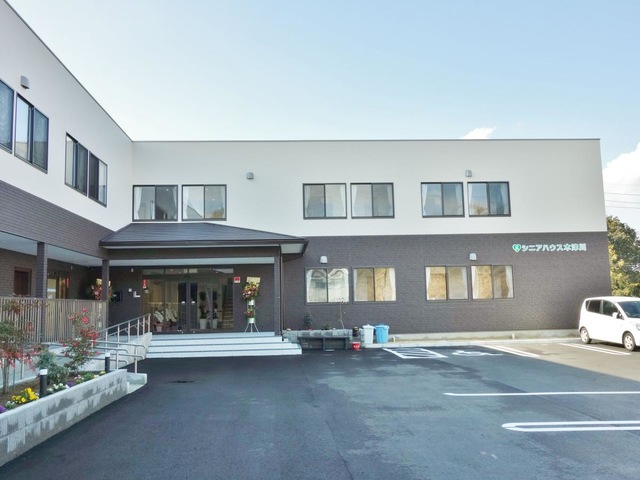 シニアハウス木津川 施設外観