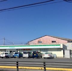 ファミリーマート　筑西横塚店