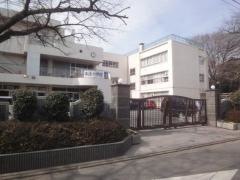 本太小学校