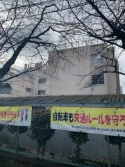 本太小学校