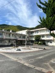 すがお小学校