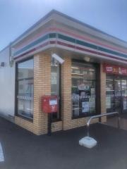 セブンイレブン　宮崎芳士店
