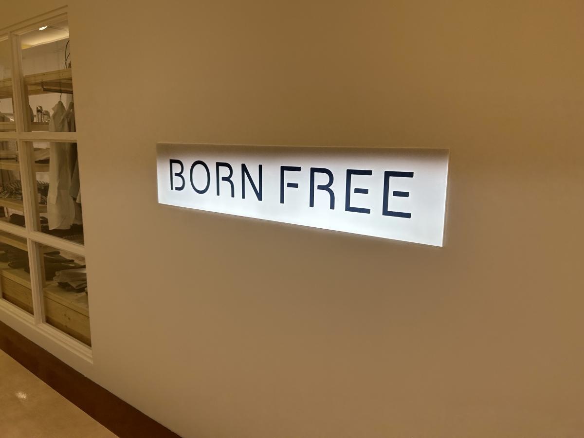 BORN FREE VIVA CITY