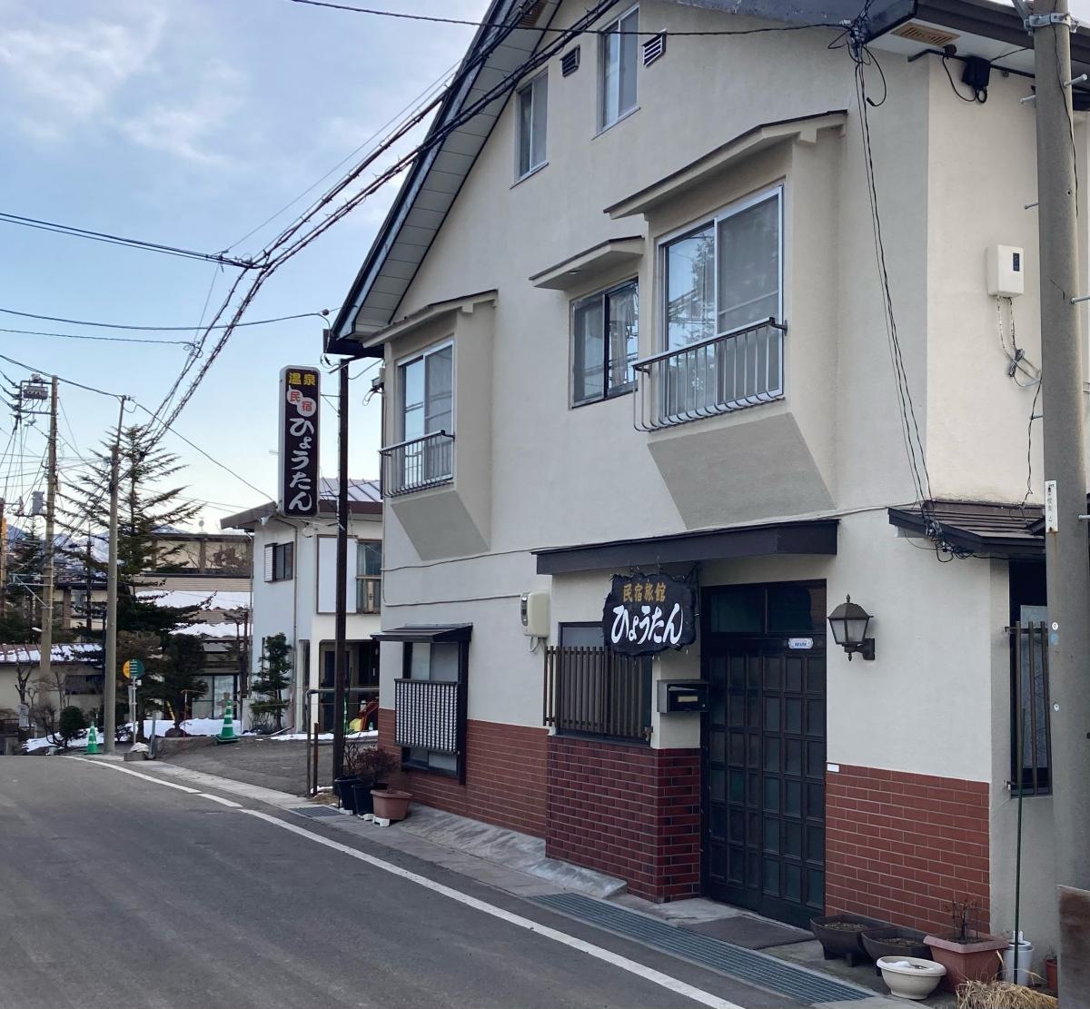 施設入り口側。