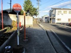 「愛宕中学校前」バス停留所