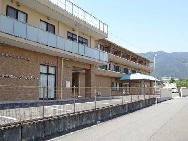 医療法人博愛会　介護老人保健施設かつらぎ