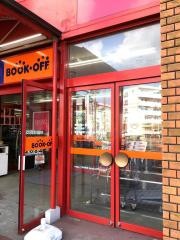ブックオフ　横浜鶴ヶ峰店