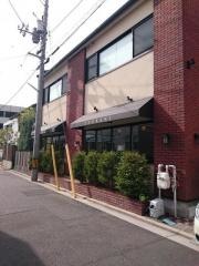 ツバキ・カフェ（ＴＳＵＢＡＫＩ・ＣＡＦＥ）