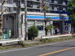 ローソン　本中山店