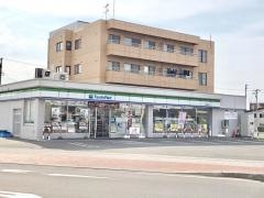 ファミリーマート　野幌駅前店