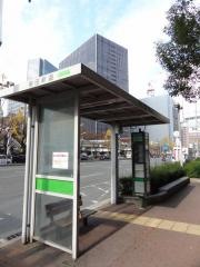 「梅田新道」バス停留所