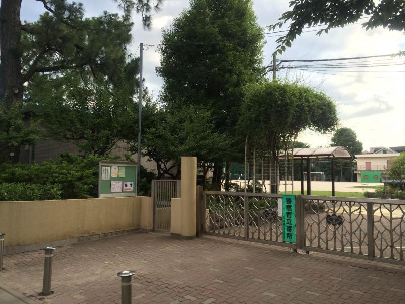 校庭