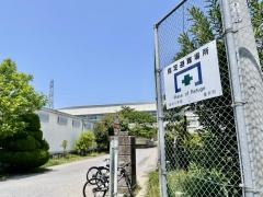 府中小学校