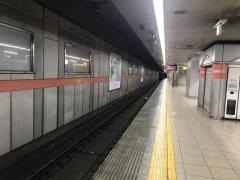 神宮丸太町駅