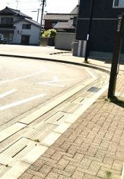 「穴水駅前」バス停留所