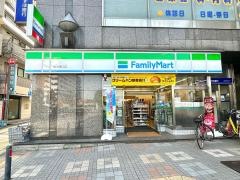 ファミリーマート　柳沢南口店