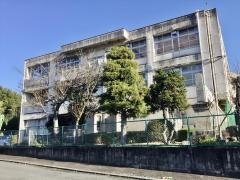 草生小学校