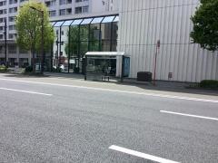 「市民会館前」バス停留所