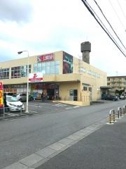 ドラッグイレブン 泡瀬店