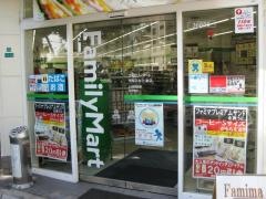 ファミリーマート　市岡みなと通店