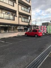 高橋水産　松飛台店
