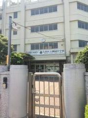 大田区立御園中学校