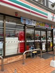 セブンイレブン　嘉島バイパス店