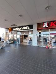 マクドナルド　市川ショップス店