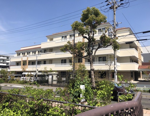 ローズガーデン甲子園 施設外観
