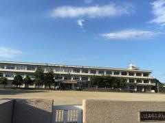 鹿島小学校