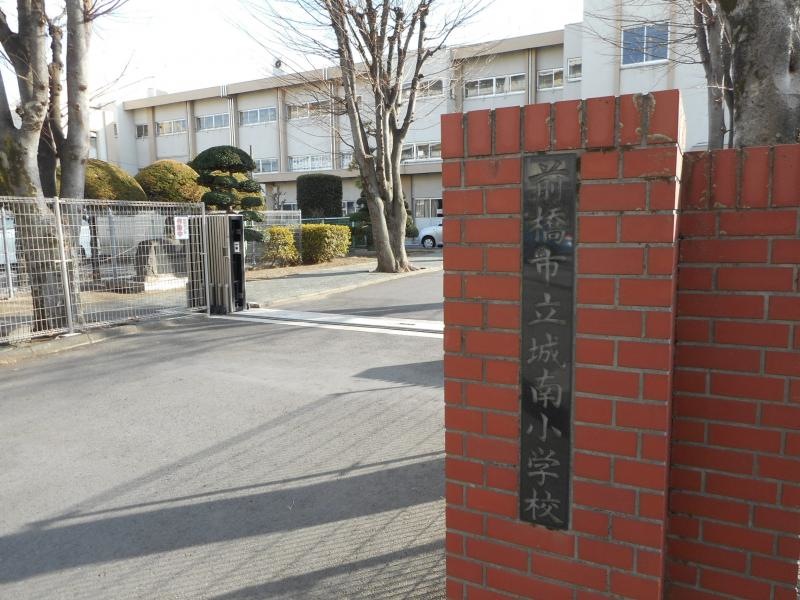 正門