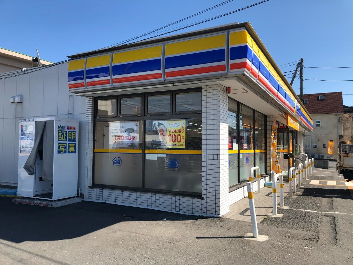 ミニストップ草加新里町店