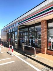 セブンイレブン 上越吉川杜氏の郷店
