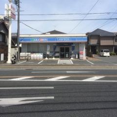 ローソン　和地山店