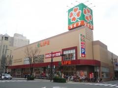 ライフ　天神橋店