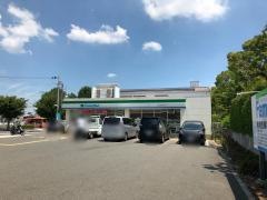 ファミリーマート　狭山市役所前店