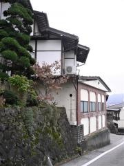 山貴