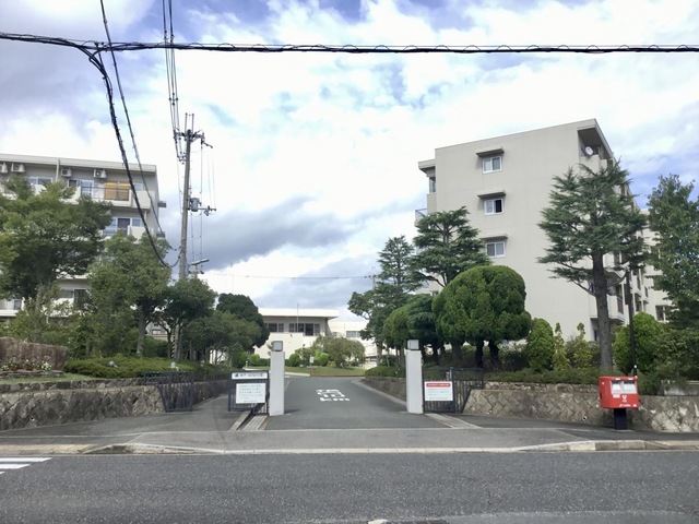 神戸〈ゆうゆうの里〉 建物全景