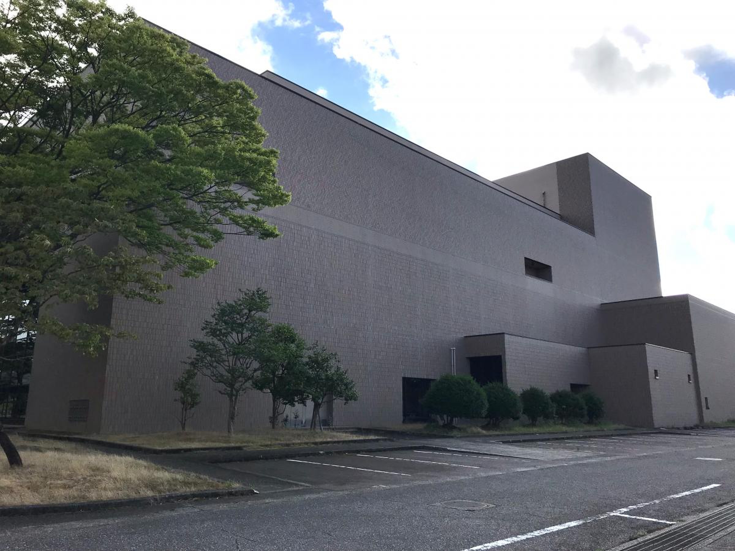 高周波 文化 ホール