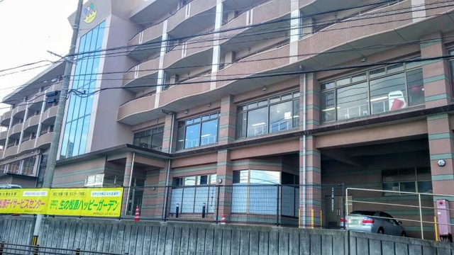 生の松原ハッピーガーデン 施設外観