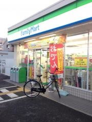 ファミリーマート　玉出西店