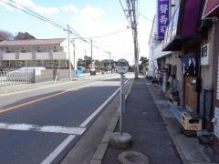 「本中山一丁目」バス停留所