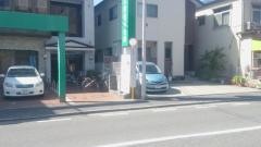 「駅前通り」バス停留所